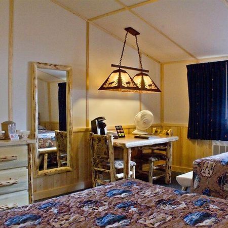 Lake Lodge Cabins エクステリア 写真